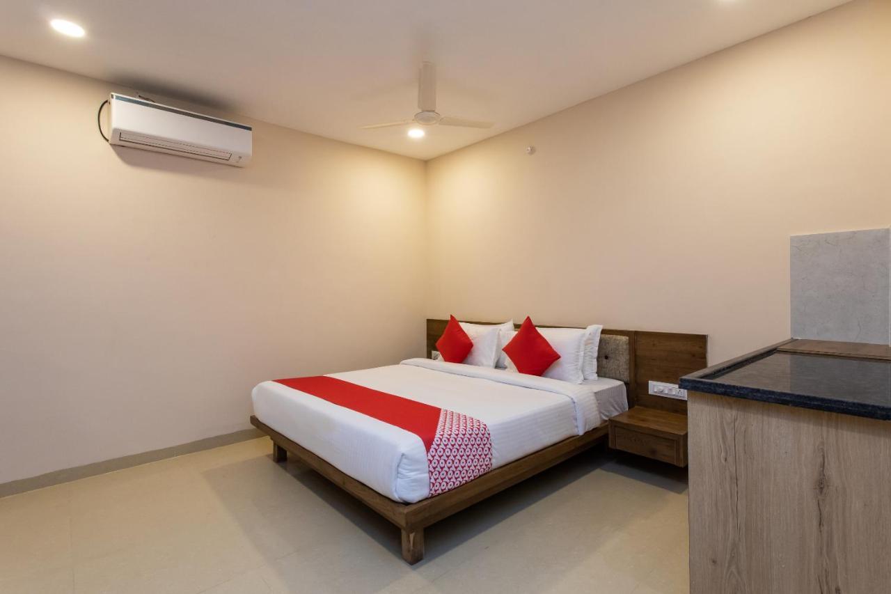 Oyo 77137 Hotle Castle Inn - Mumbai — Photos 3